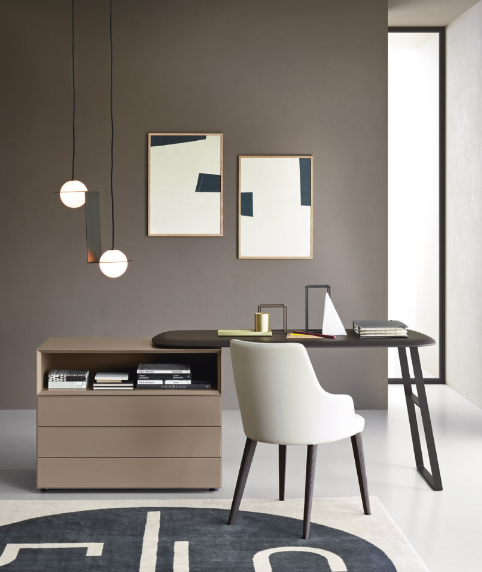 Domino Desk